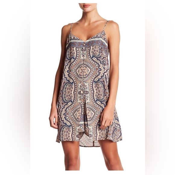 NWOT BCBGMAXAZRIA 'Helene' Vintage Brocade Print Slip Overlay Romper -Size S - Picture 2 of 7